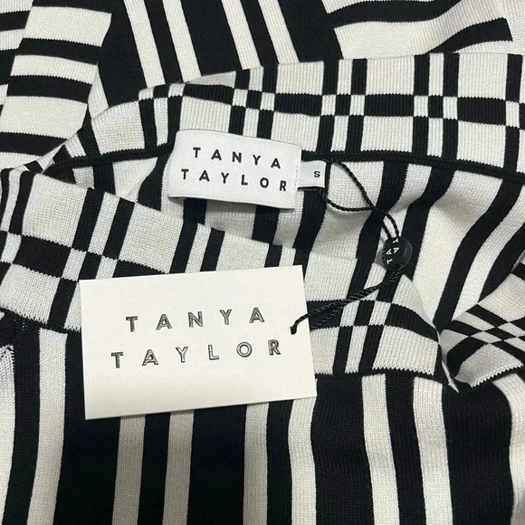 Tanya Taylor Striped Knit Camilla Pencil
Skirt S NWT - Picture 2 of 4
